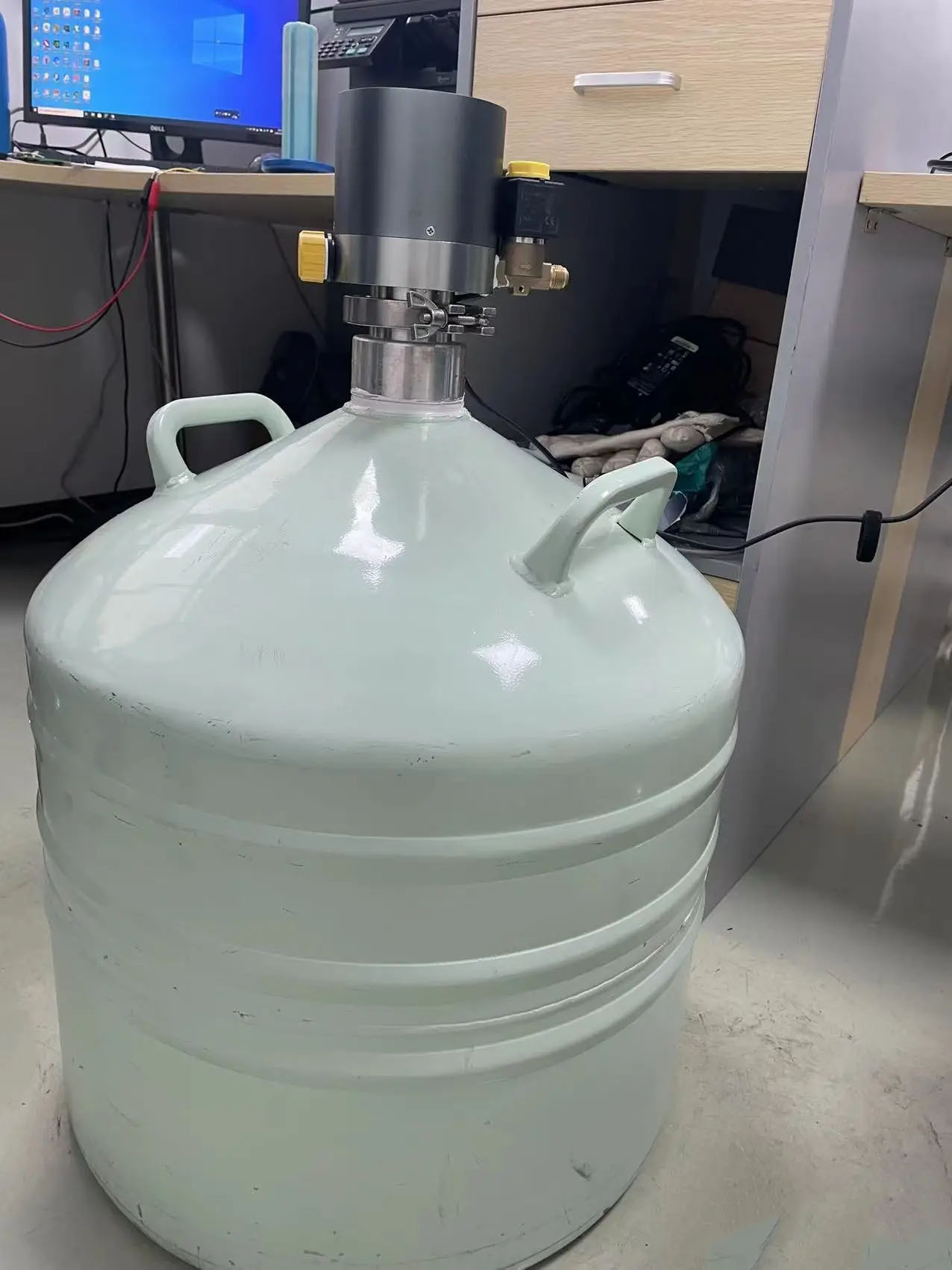 自動(dòng)液氮泵